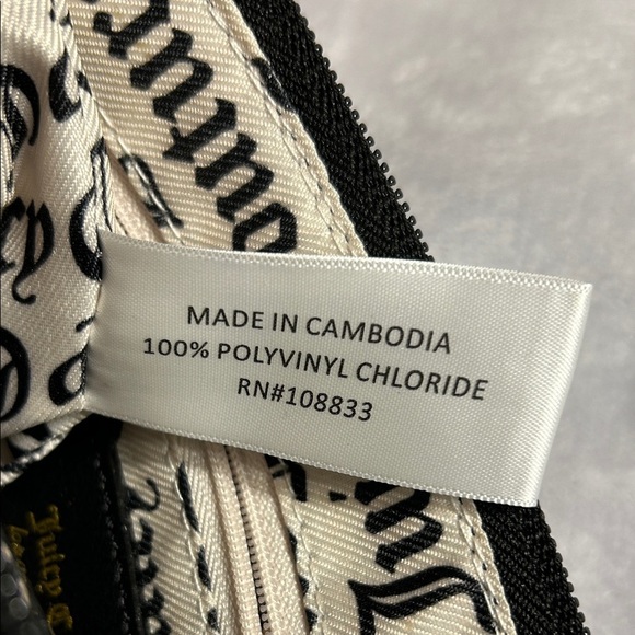 Juicy Couture Black and Pink Floral Crossbody Bag NWT - Picture 4 of 11